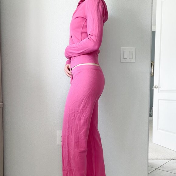 RARE Vintage Y2K Juicy Couture Pink Hooded Zip-Up Jacket + Matching Sweatpants - Picture 4 of 16